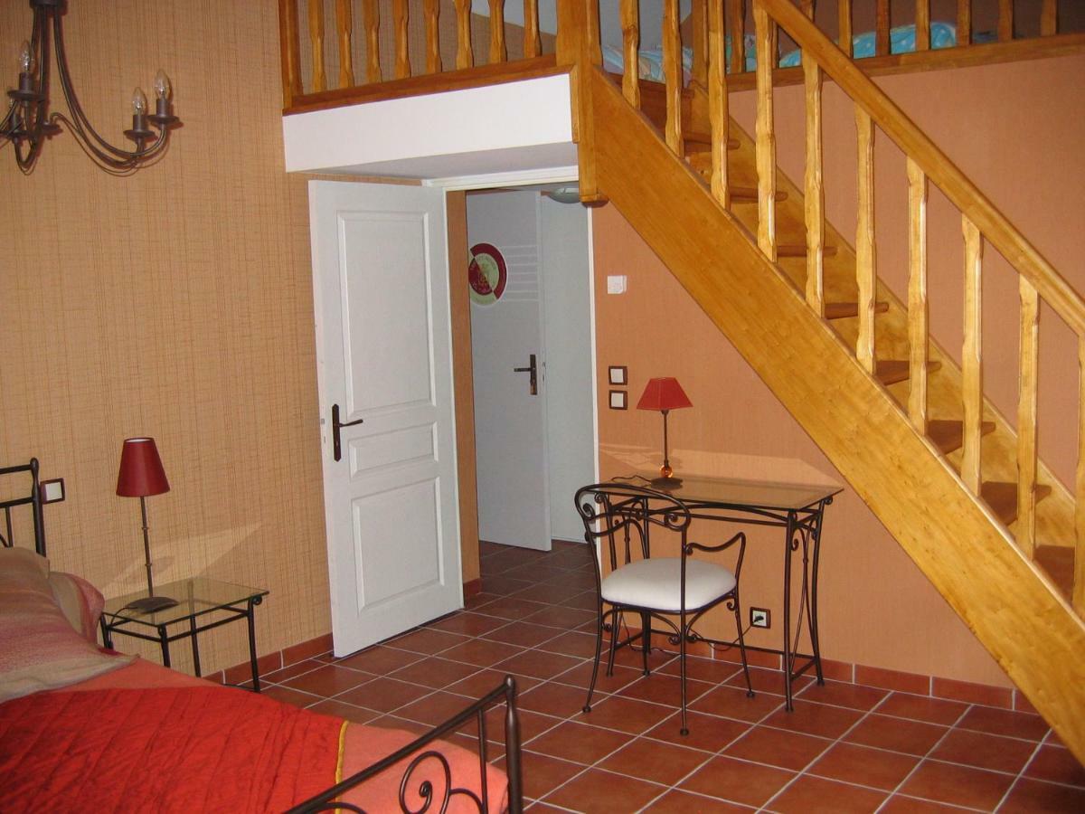 Champagne Et Chambres D'Hotes Pierre Trichet Trois-Puits Exterior foto